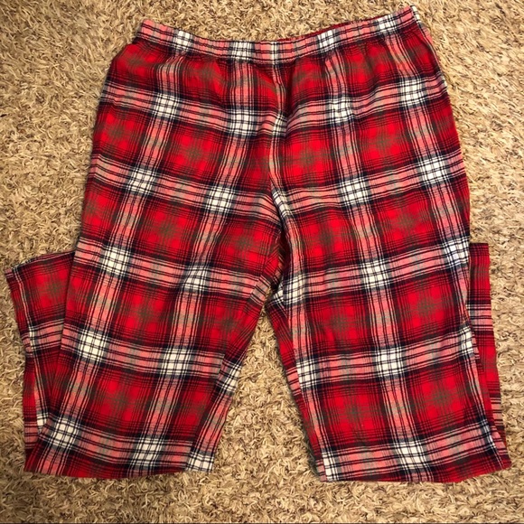 Christmas Holiday Plaid Button Up Pajama Set - Picture 4 of 7